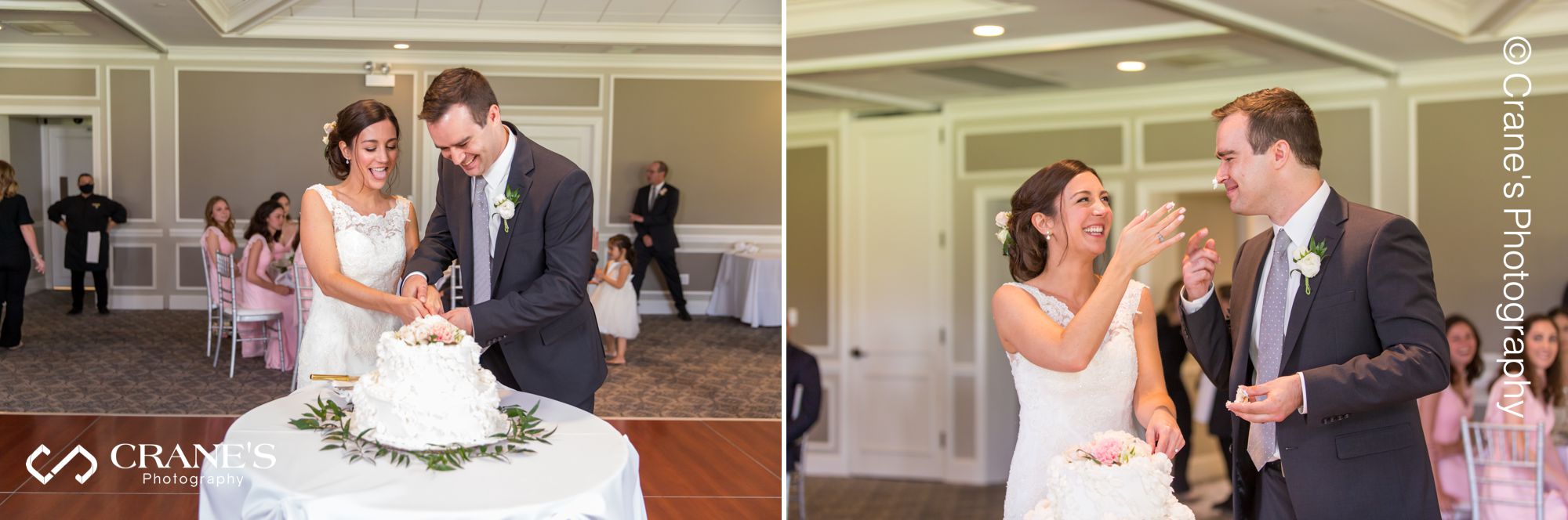 Cake cutting at La Grange Country Club wedding